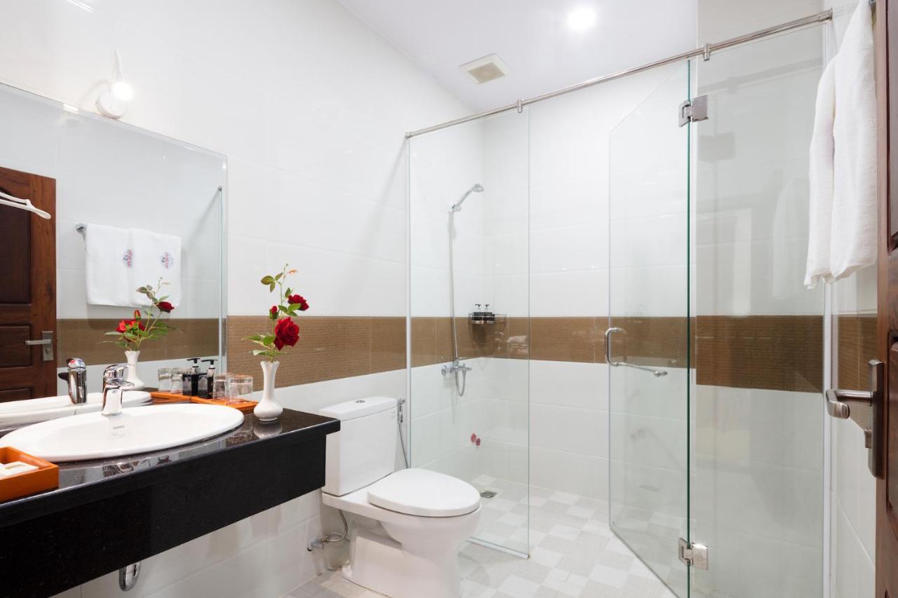 Phuc Ngoc Hotel Rạch Gia Exteriör bild