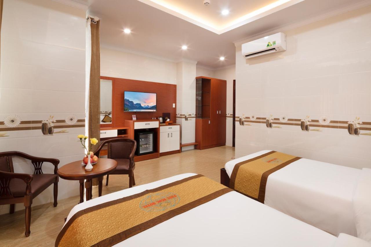 Phuc Ngoc Hotel Rạch Gia Exteriör bild