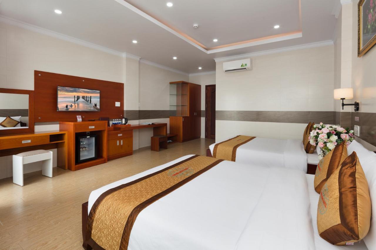 Phuc Ngoc Hotel Rạch Gia Exteriör bild