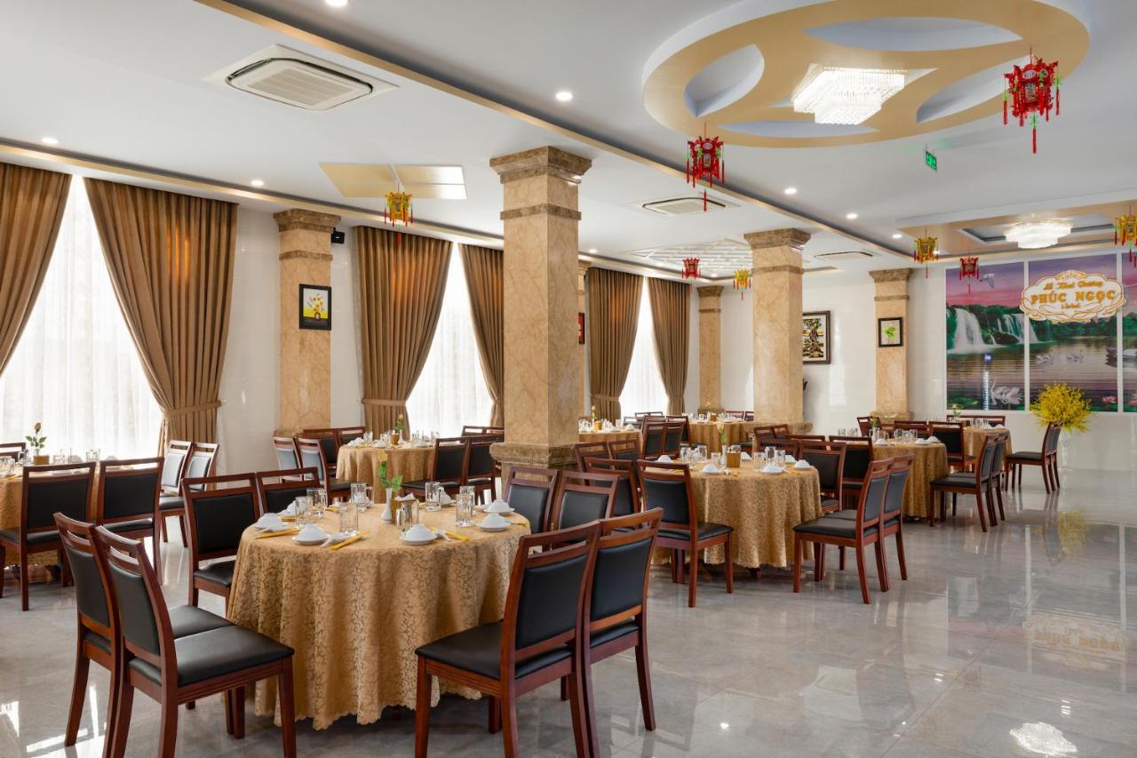 Phuc Ngoc Hotel Rạch Gia Exteriör bild
